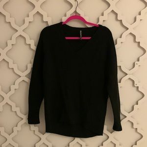 Athleta sweater